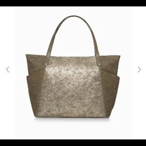 Stella & Dot Bleaker Tote